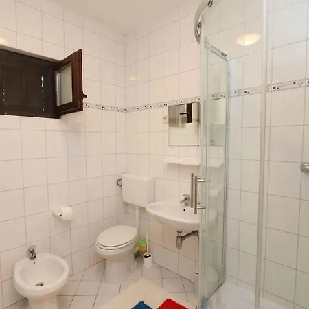 In - Insel Krk 44630 Сило
